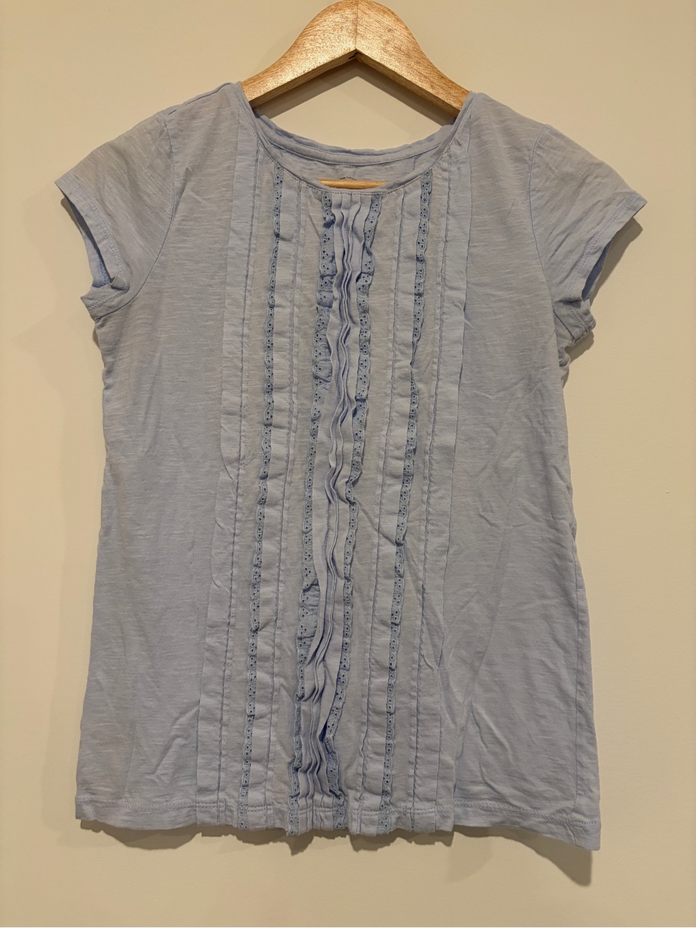 LOFT Size XS Light Blue Ruffle Pintuck Pleat Slub Cotton Tee Short Sleeve Top